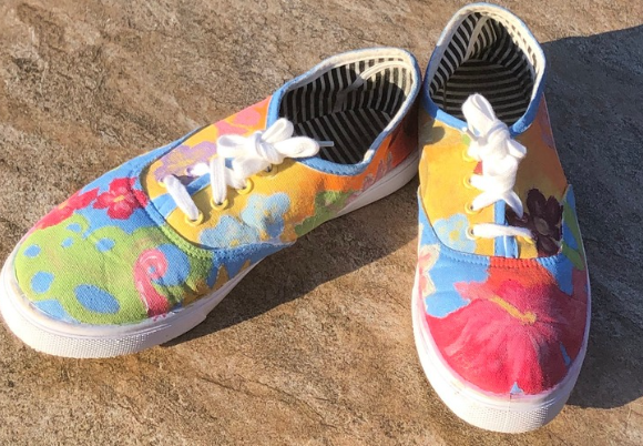 Fiber art by artist Amanda Rittenhouse. 